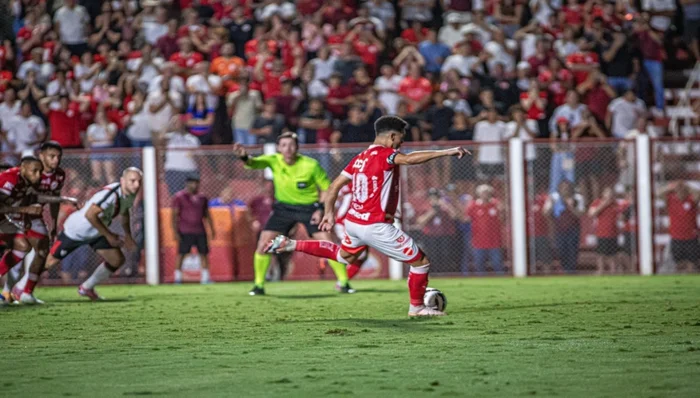Roberto Corrêa / Vila Nova FC/Divulgação