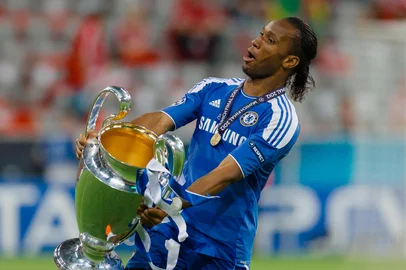 Drogba celebra título da Champions League em Munique<!-- NICAID(16047081) -->