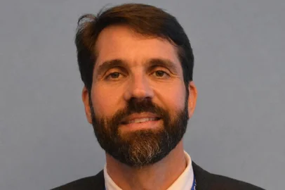professor luis gustavo furg<!-- NICAID(16374956) -->