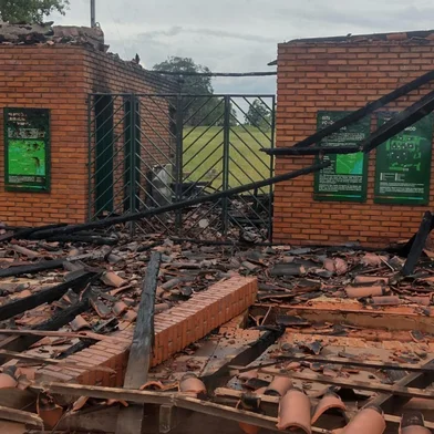Incêndio destrói guarita e parte de acervo histórico em sítio arqueológico nas Missões<!-- NICAID(16182891) -->