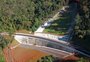 Obra em trecho da BR-116, que desmoronou há mais de um ano, será concluída na próxima semana 