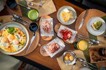 Café da manhã de Roberta Sudbrack no Ocre, em Gramado<!-- NICAID(16038868) -->
