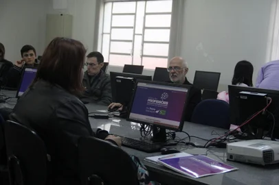 Prefeitura abre 400 vagas para 22 cursos gratuitos<!-- NICAID(15487503) -->