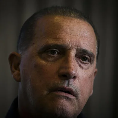 Porto Alegre, RS, Brasil, 16-08-2023: Entrevista com ex-ministro Onyx Lorenzoni no Hotel Ritter, no Centro de Porto Alegre. Foto: Mateus Bruxel / Agência RBSIndexador: Andre Avila<!-- NICAID(15511936) -->