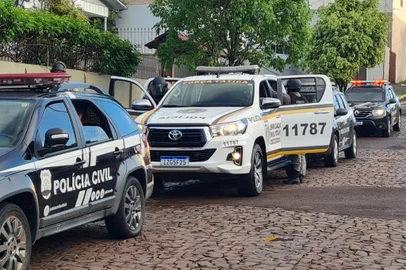 Um homem, de 23 anos, acusado de tentativa de homicídio em Seberi, no norte do Estado, em setembro deste ano, foi preso em uma ação da Polícia Civil, na manhã desta sexta-feira (20), no município de.<!-- NICAID(15574643) -->