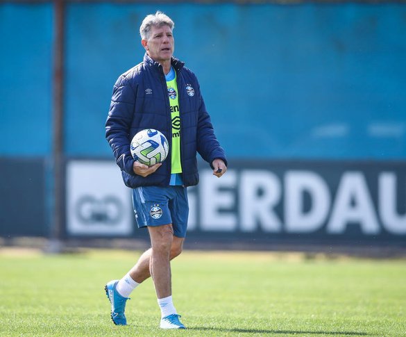 Treino GremioTreino do Grêmio. Na foto, Renato Portaluppi - Foto: Lucas Uebel/Grêmio FBPA/DivulgaçãoEditoria: SPOLocal: Porto AlegreIndexador: Lucas UebelSecao: futebolFonte: Gremio.netFotógrafo: Treino Gremio<!-- NICAID(15529065) -->