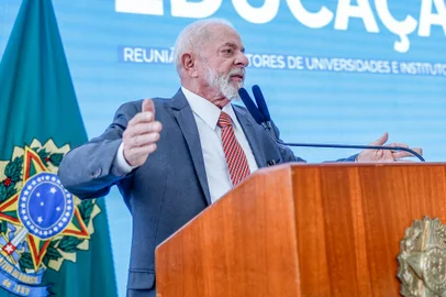 10.06.2024 - Presidente da República, Luiz Inácio Lula da Silva, durante Reunião com Reitores de Universidades e Institutos Federais, no Palácio do Planalto. Brasilia - DF. Foto: Ricardo Stuckert / PR<!-- NICAID(15785500) -->