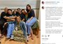 Filha de Pelé posta foto ao lado da família: "Mais uma noite juntinhos com ele"