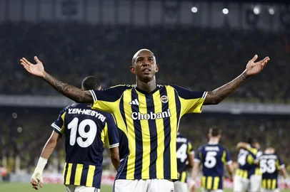 Anderson Talisca, atacante do Fenerbahçe, da Turquia<!-- NICAID(16101949) -->