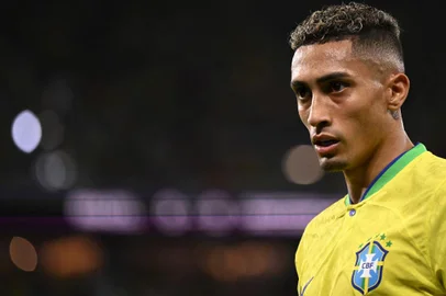 Brazil's forward #11 Raphinha reacts during the Qatar 2022 World Cup Group G football match between Brazil and Switzerland at Stadium 974 in Doha on November 28, 2022. (Photo by Fabrice COFFRINI / AFP)<!-- NICAID(15287963) -->