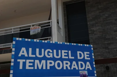 TORRES, RS, BRASIL (21/12/2021)Pauta sobre aluguel na praia e custos do veraneio. (Antonio Valiente/Agência RBS)<!-- NICAID(14974269) -->