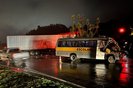 Acidente na RS-122 em Caxias do Sul com caminhão, ônibus e carro envolvidos. Duas crianças presas nas ferragens.<!-- NICAID(15762935) -->