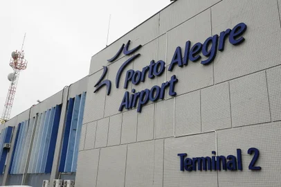 PORTO ALEGRE,RS,BRASIL.2019,09,11.Uma das principais mudanças decorrentes das obras de melhoria do Aeroporto Salgado Filho, em Porto Alegre, entrou em operação nesta quarta-feira (11). A antiga área do check-in doméstico do terminal 1 começou a ser ocupada pelas empresas áreas internacionais. A mudança definitiva deve se estender até o próximo domingo (15).Na foto.Terminal 2 (RONALDO BERNARDI/AGENCIA RBS).<!-- NICAID(14244333) -->