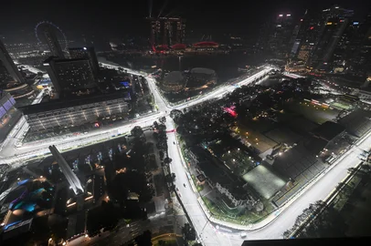 A general view shows the city skyline and street circuit for the upcoming Formula One Grand Prix night race in Singapore on October 7, 2026. (Photo by Roslan RAHMAN / AFP)<!-- NICAID(16383443) -->