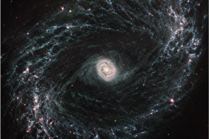 NASA,ESA,CSA,and J. Lee (NOIRLab). Image processing: A. Pagan (STScI) / Divulgação NASA,ESA,CSA,and J. Lee (NOIRLab). Image processing: A. Pagan (STScI) / Divulgação