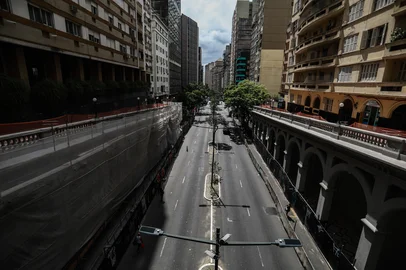 Porto Alegre, RS, Brasil, 12-03-2025: Atualização do andamento da obra do Viaduto Otávio Rocha. Foto: Renan Mattos / Agência RBS<!-- NICAID(15993903) -->