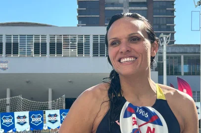 Carol Santiago no Meeting paralímpico em Porto Alegre