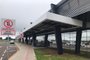Passageiros do aeroporto de Passo Fundo reclamam de falta de vagas no estacionamento - Foto: Maicon Parizotto/Agência RBS<!-- NICAID(15352507) -->