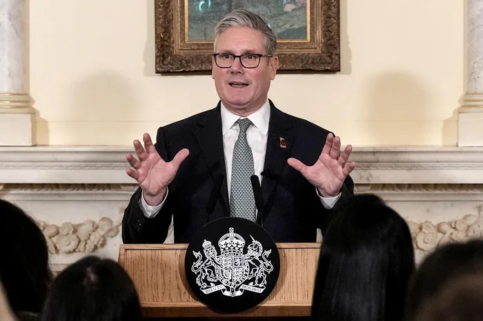 STEFAN ROUSSEAU / POOL / AFP