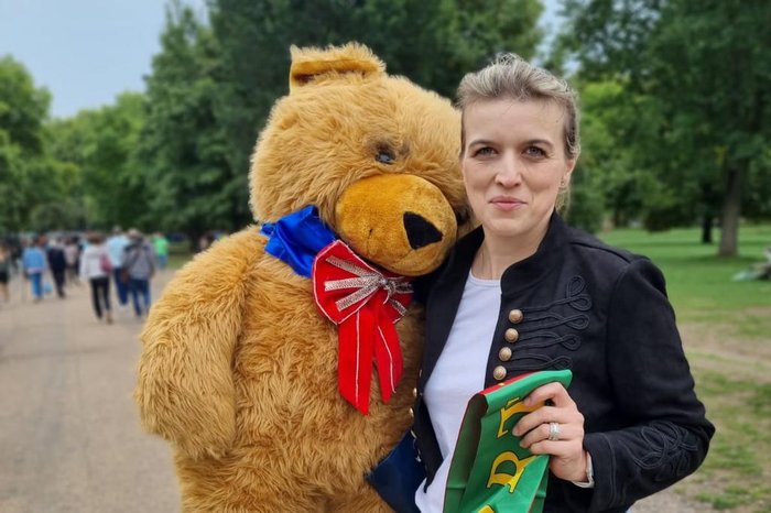 Marco Matos: com flores e sanduíches de marmelada, homenagens a ...