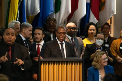 SÍLVIO LUIZ DE ALMEIDA CERIMÔNIA DE POSSEDF - SÍLVIO-LUIZ-ALMEIDA-CERIMÔNIA-POSSE - POLÍTICA - O ministro dos direitos humanos Sílvio Luiz de Almeida, durante sua posse realizada na cidade de Brasília, DF, nesta terça-feira, 03. 03/01/2023 - Foto: MATHEUS W ALVES/FUTURA PRESS/FUTURA PRESS/ESTADÃO CONTEÚDOEditoria: POLÍTICALocal: BRASÍLIAIndexador: MATHEUS W ALVESFotógrafo: FUTURA PRESS<!-- NICAID(15311048) -->