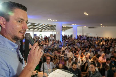 XANGRI-LÁ, 20.2.2025 - Presidente da Famurs, Marcelo Arruda, durante Assembleia de Verão<!-- NICAID(15980846) -->