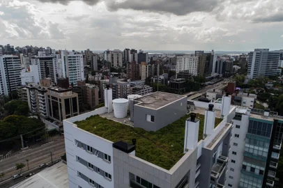 Porto Alegre, RS, Brasil, 17-01-2025:  Empreendimento Duos adota medidas para preservar água. Foto: Renan Mattos / Agência RBSLocal: Porto Alegre<!-- NICAID(15956017) -->