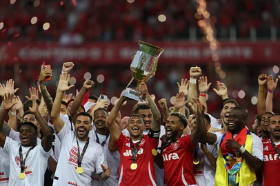 Porto Alegre, RS, Brasil, 16/03/2025 - Final do Campeonato Gaúcho no Estádio Beira-Rio, Clássico GreNal - Foto: Jefferson Botega/Agência RBSIndexador: jeff botega<!-- NICAID(15996885) -->