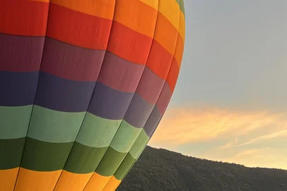 Passeio de balão em Praia Grande<!-- NICAID(15395781) -->