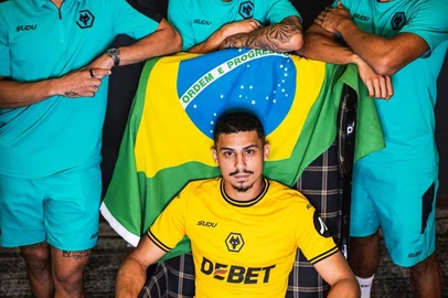 André, futebol, Wolverhampton