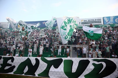 CAXIAS DO SUL, RS, BRASIL, 22/01/2026. Juventude x Caxias, clássico Ca-Ju nº 290 válido pelo Campeonato Gaúcho 2026 (Gauchão 2026) e realizado no estádio Alfredo Jaconi. (Porthus Junior/Agência RBS)Indexador: Porthus Junior<!-- NICAID(16209878) -->