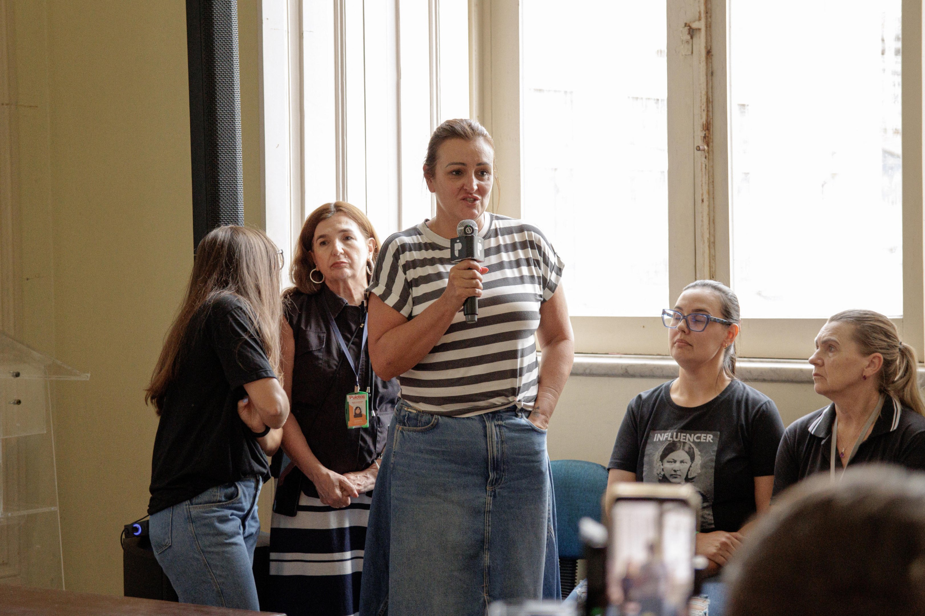 Vigil&acirc;ncia explica motivos para suspens&atilde;o de aulas em Pelotas: "Cortar a cadeia de transmiss&atilde;o"