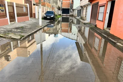 Lagoa dos Patos ultrapassa cota de inundação em duas cidades do Litoral Sul