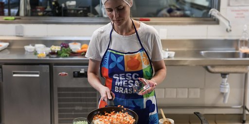 Pratos com cascas e talos garantem economia na Ceia de Natal