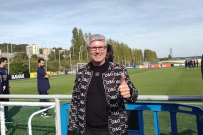 Odair Hellmann visita Seleção Brasileira, na França<!-- NICAID(15214019) -->