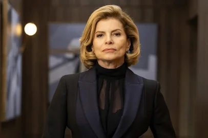 Odete (Debora Bloch), vale tudo<!-- NICAID(16147697) -->