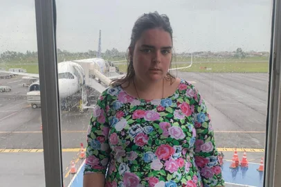 Moradora de Caxias do Sul, Maitê Luise Farioli Camana, 27 anos, está desaparecida desde o fim de dezembro. Segundo familiares, a mulher foi vista pela última vez no bairro Lourdes. Ela tem necessidades especiais e estava em um centro espírito com uma cuidadora. O caso foi registrado na Polícia Civil, que faz buscas no município e na região.<!-- NICAID(15953231) -->