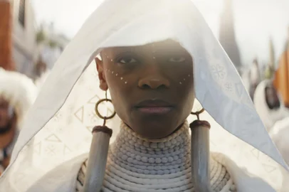 Pantera Negra: Wakanda Forever , Black Panther: Wakanda Forever , film frame , Marvel Studios , Letitia Wright , Shuri<!-- NICAID(15258756) -->