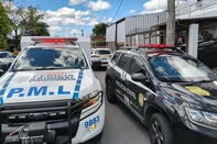 Homem de 61 anos é morto a tiros em Caxias e polícia prende quatro suspeitos em fuga. Criminosos foram localizados na RS-122, em Bom Princípio, com dois revólveres e munições<!-- NICAID(16382178) -->
