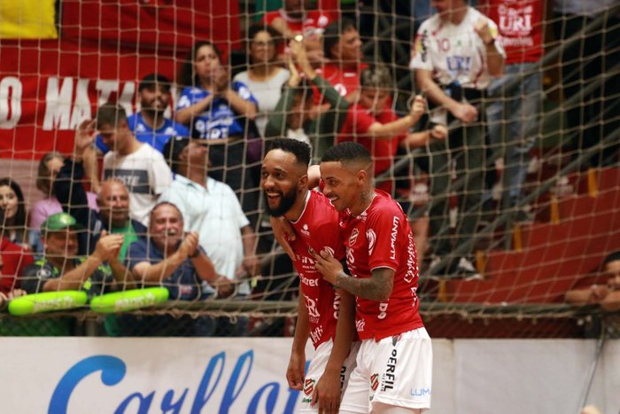 Edson Castro / Atlântico, Divulgação Edson Castro / Atlântico, Divulgação