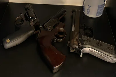 Armas são apreendidas em casa de chefe de quadrilha em São Paulo<!-- NICAID(15978613) -->