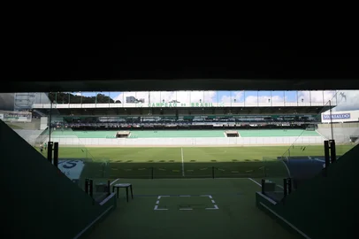 CAXIAS DO SUL, RS, BRASIL, 20/02/2025. Reportagem especial sobre os 50 Anos do Estádio Alfredo Jaconi. Imagens gerais do estádio. (Porthus Junior/Agência RBS)<!-- NICAID(15980892) -->