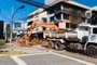 Trecho da Avenida Júlio de Castilho, em Caxias, está bloqueado para obras<!-- NICAID(15493452) -->