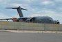 Avião militar britânico chama a atenção no Salgado Filho