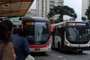 CAXIAS DO SUL, RS, BRASIL, 19/11/2021 - Com a Visate operou com 50% da frota, pontos de ônibus ficaram cheios em vários momentos durante o dia. (Marcelo Casagrande/Agência RBS)<!-- NICAID(14945884) -->