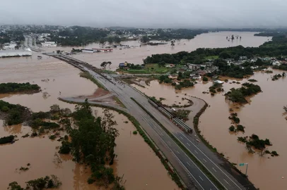 O mundo de olho na tragédia climática do RS<!-- NICAID(15908984) -->