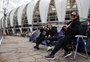 "A gente faz tudo pelo Luan Santana": grupo de fãs monta acampamento em frente ao Beira-Rio uma semana antes do show do sertanejo