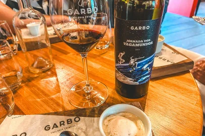 Destemperados, gelato, porta-copos, vinho, garbo experiência<!-- NICAID(15989817) -->