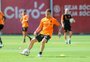 Baixas no treino, Valencia e Alario não preocupam o Inter para o Gre-Nal