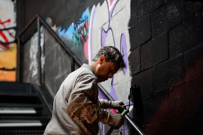 Fluência Casa Hip-Hop comemora seis anos com festa nesta sábado, em Caxias do Sul. Estão programadas intervenções artísticas e inauguração de novos graffitis no ponto de cultura, localizado na zona norte da cidade.<!-- NICAID(16106882) -->